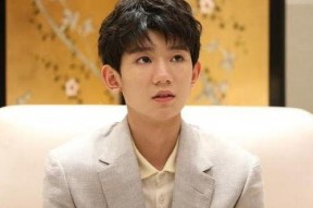 王源吃瓜爆料娱乐视频在线观看,吃瓜爆料娱乐视频大放送